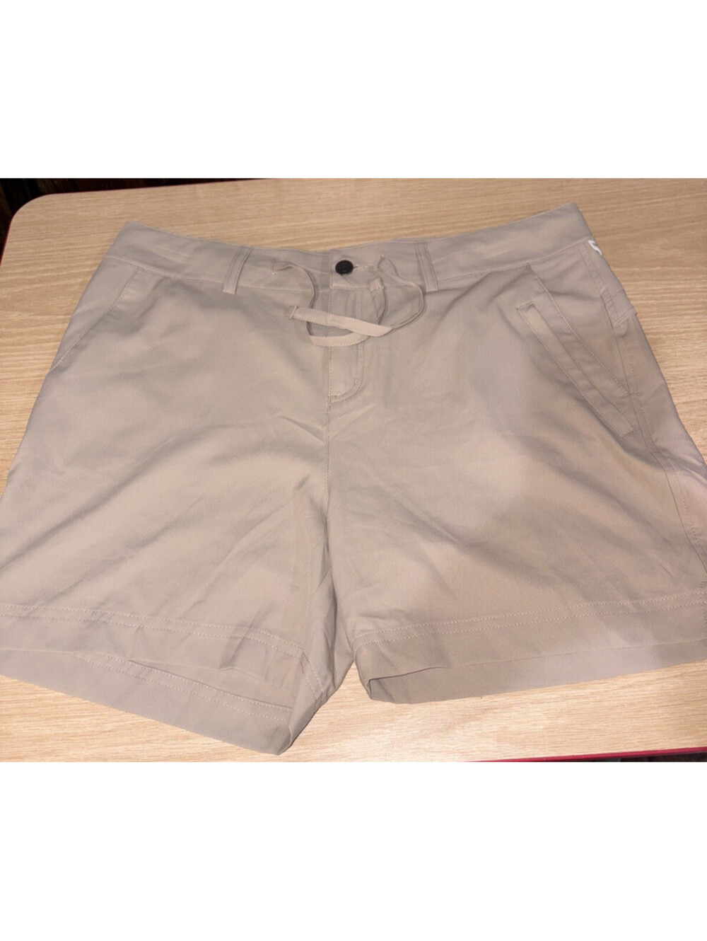 Magellan Outdoors Women’s Shorts Pockets Drawstring 5.5” Khaki Large